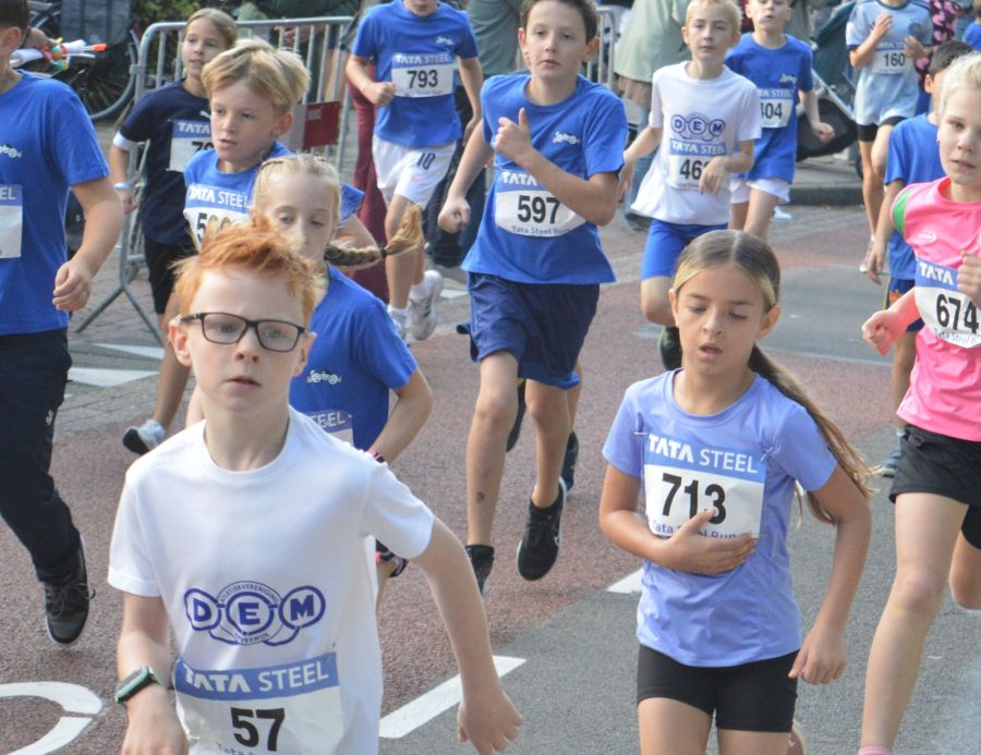 Foto’s jeugdlopen TATA steel Marquetteloop